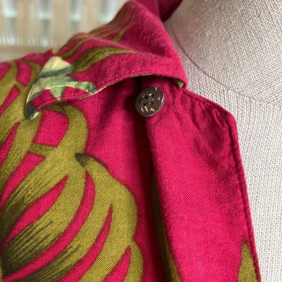 Vintage High Surf rayon Hawaiian shirt medium fuchsia yellow floral - Picture 13 of 16